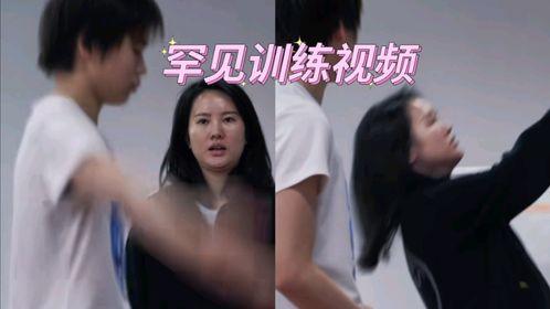 队友爆料全红婵趣事视频,萌态百出，笑料连连  第1张